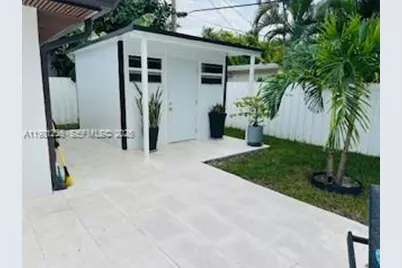 1940 NE 186th Dr, North Miami Beach, FL 33179 - Photo 30