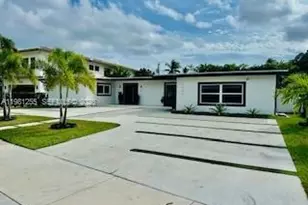 1940 NE 186th Dr, North Miami Beach, FL 33179 - Photo 2