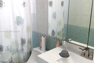 3703 NE 166th St, North Miami Beach, FL 33160 - Photo 20