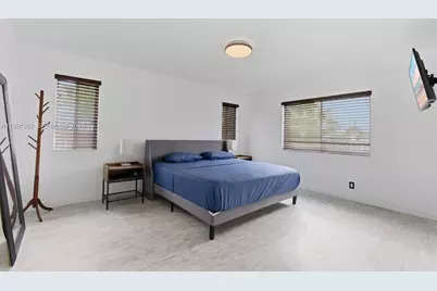 663 Live Oak Ln, Weston, FL 33327 - Photo 22