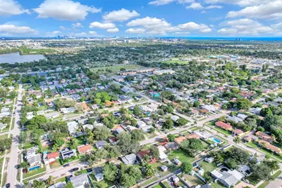 2419 Coolidge St #B, Hollywood, FL 33020 - Photo 6