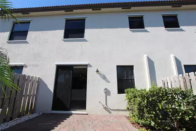 8899 NW 98 Av #8899, Doral, FL 33178 - Photo 10