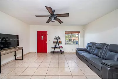 2610 NW 33rd St #2610-2612, Miami, FL 33142 - Photo 18