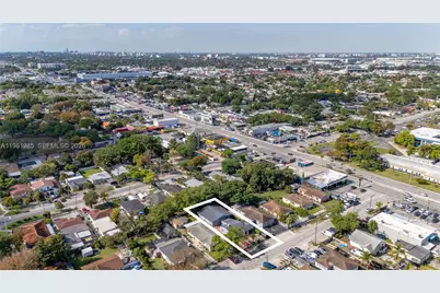 2610 NW 33rd St #2610-2612, Miami, FL 33142 - Photo 38