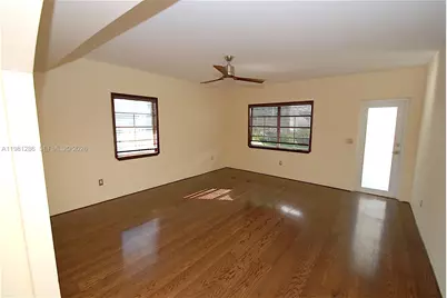 1525 Pennsylvania Ave #2, Miami Beach, FL 33139 - Photo 4