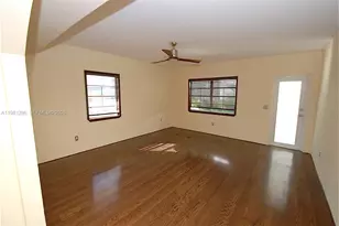 1525 Pennsylvania Ave, Miami Beach, FL 33139 - Photo 4