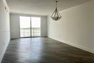 9055 SW 73rd Ct, Miami, FL 33156 - Photo 8