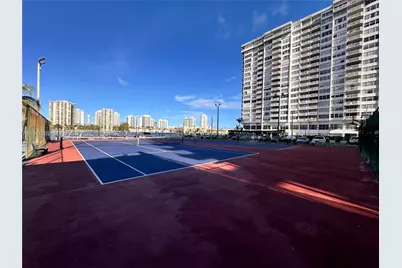 2750 NE 183rd St #2103, Aventura, FL 33160 - Photo 20