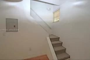 1525 Pennsylvania Ave, Miami Beach, FL 33139 - Photo 6