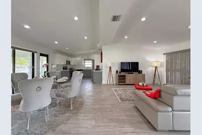 2525 Tortugas Ln, Fort Lauderdale, FL 33312 - Photo 8