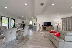 2525 Tortugas Ln, Fort Lauderdale, FL 33312 - Photo 8