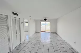 1615 Meridian Ave, Miami Beach, FL 33139 - Photo 2