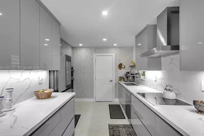 19951 NE 10th Place Way, Miami, FL 33179 - Photo 16