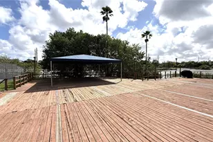 4174 Inverrary Dr, Lauderhill, FL 33319 - Photo 28