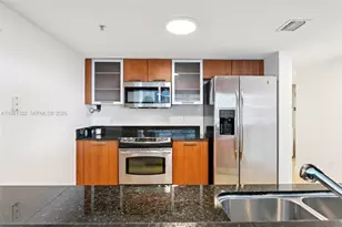 1800 N Bayshore Dr, Miami, FL 33132 - Photo 6