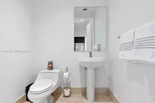 18101 Collins Ave, Sunny Isles Beach, FL 33160 - Photo 16