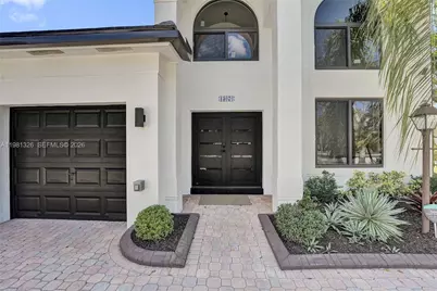 13076 NW 14th St, Pembroke Pines, FL 33028 - Photo 4