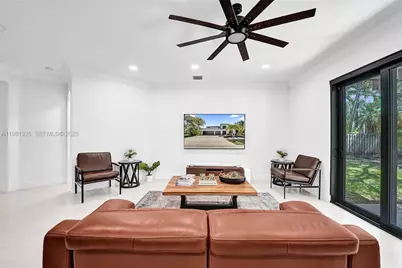 13076 NW 14th St, Pembroke Pines, FL 33028 - Photo 30