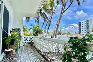 8040 Tatum Waterway Dr, Miami Beach, FL 33141 - Photo 8
