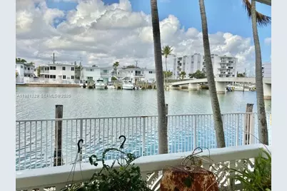 8040 Tatum Waterway Dr #5, Miami Beach, FL 33141 - Photo 1