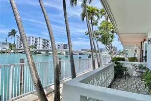 8040 Tatum Waterway Dr, Miami Beach, FL 33141 - Photo 2