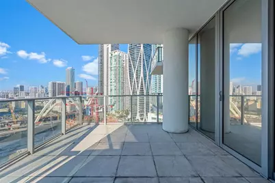 851 NE 1st Ave #2200, Miami, FL 33132 - Photo 42