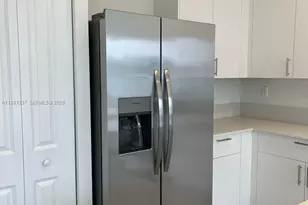 14806 SW 163rd St, Miami, FL 33187 - Photo 8