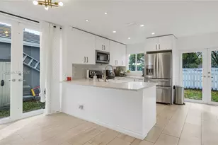 9913 NW 2nd St, Plantation, FL 33324 - Photo 20