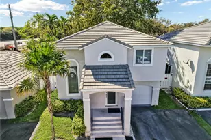 9913 NW 2nd St, Plantation, FL 33324 - Photo 1