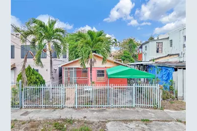 2415 NW 15th St, Miami, FL 33125 - Photo 1