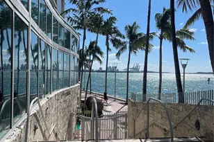 335 S Biscayne Blvd, Miami, FL 33131 - Photo 30