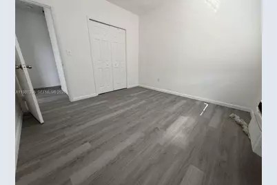 1565 SW 6th St #5, Miami, FL 33135 - Photo 6