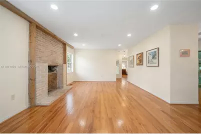 512 Mendoza Ave, Coral Gables, FL 33134 - Photo 18