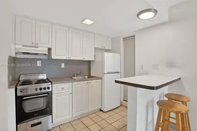 1600 S Le Jeune Rd #6, Coral Gables, FL 33134 - Photo 6