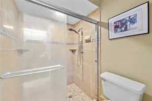 8220 Waterford Ln, Tamarac, FL 33321 - Photo 26