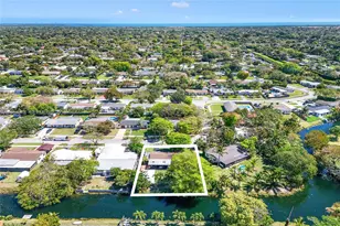 18044 SW 89th Pl, Palmetto Bay, FL 33157 - Photo 18