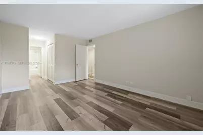 8107 SW 72nd Ave #410E, Miami, FL 33143 - Photo 16
