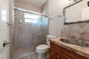 2225 NE 123rd St, North Miami, FL 33181 - Photo 14