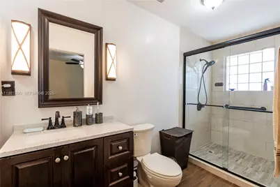 706 NW 135th Ct, Miami, FL 33182 - Photo 16