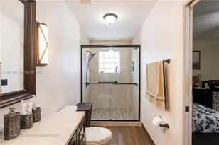 706 NW 135th Ct, Miami, FL 33182 - Photo 18