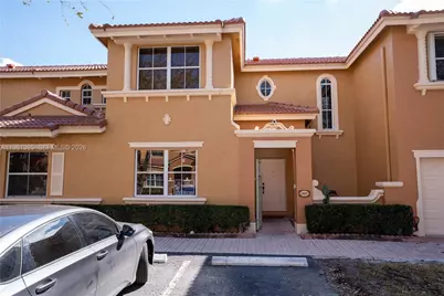 8520 NW 139th Ter #1607, Miami Lakes, FL 33016 - Photo 2