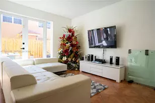 8520 NW 139th Terrace, Miami Lakes, FL 33016 - Photo 1