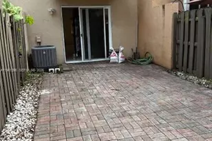 680 NW 82nd Pl, Miami, FL 33126 - Photo 14