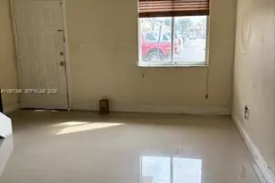 680 NW 82nd Pl, Miami, FL 33126 - Photo 32