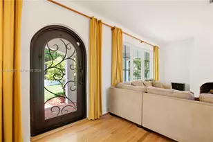 2111 Alhambra Cir, Coral Gables, FL 33134 - Photo 4