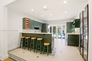 2111 Alhambra Cir, Coral Gables, FL 33134 - Photo 10