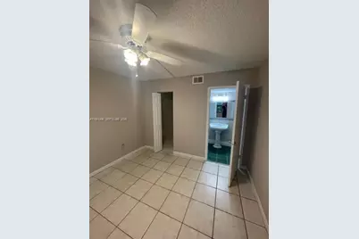 20810 NE 8th Ct #104-18, Miami, FL 33179 - Photo 20