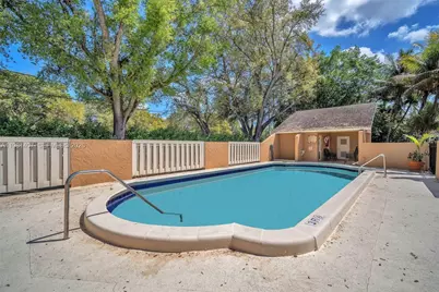211 SW 87th Ter, Plantation, FL 33324 - Photo 52