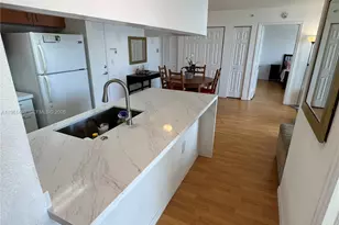 816 NW 11th St, Miami, FL 33136 - Photo 2