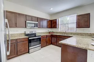 11981 SW 150th Pl, Miami, FL 33196 - Photo 8